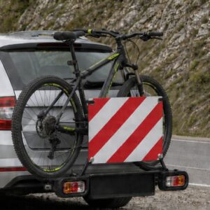 Reflexná plachta na nosič bicyklov a prečnievajúci náklad
